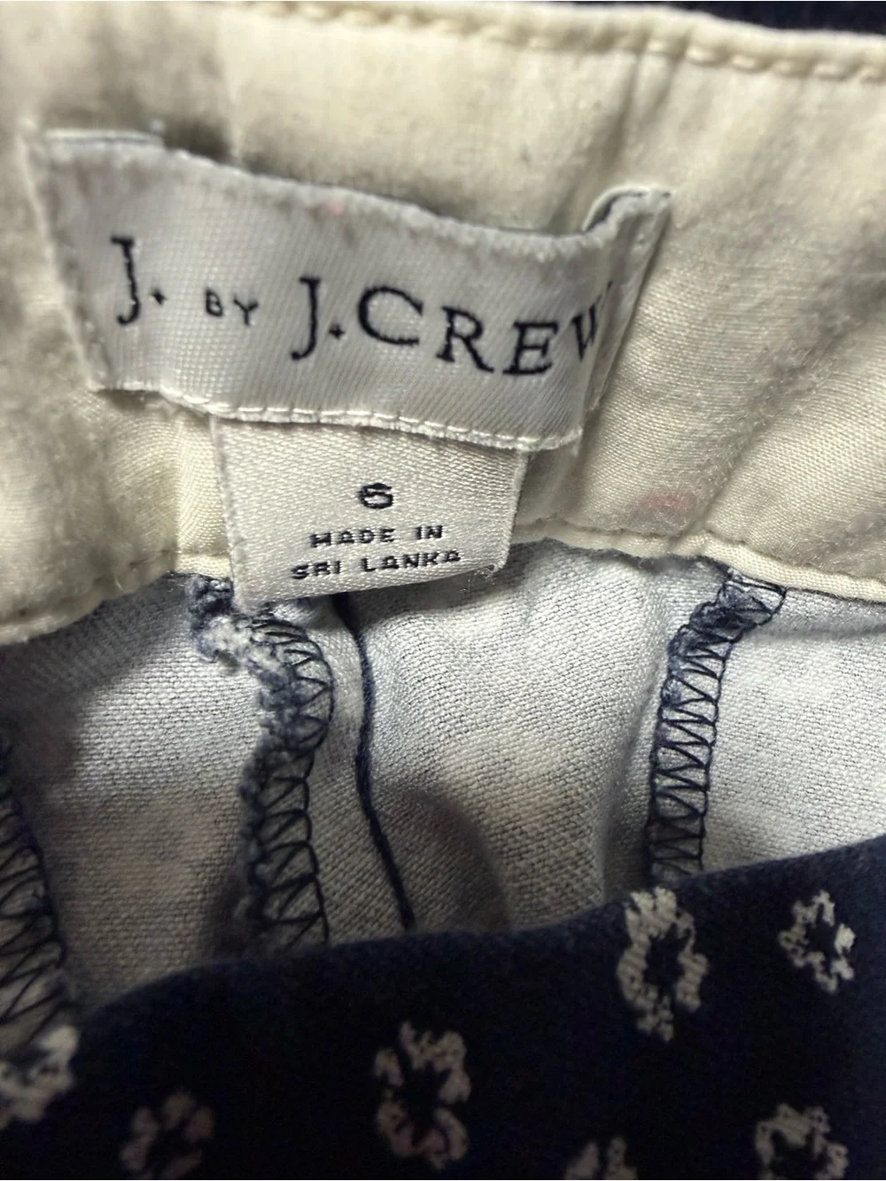 J. Crew Navy Floral Cropped Skinny Leg Pants Size 6